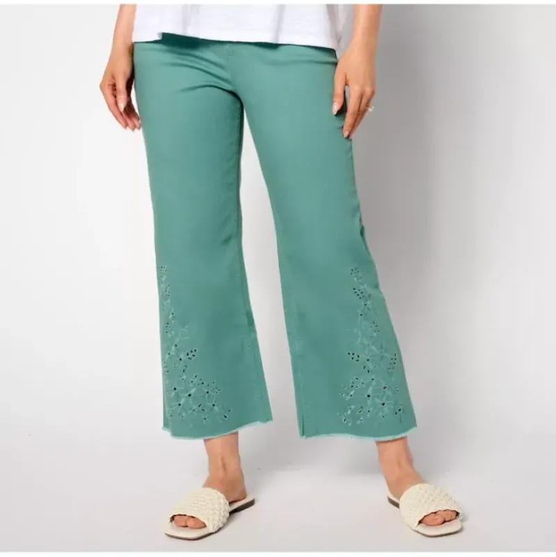 Isaac Mizrahi Live! Regular True Denim Crop Wide Leg Jeans with Eyelet - a world of fashionable women's clothing, including a wide selection of dresses and trendy accessories.> Best Sale