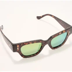 Prive Revaux Island Girl Polarized Sunglasses - a world of fashionable women's clothing, including a wide selection of dresses and trendy accessories.> Clearance