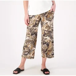 Susan Graver Petite Printed Liquid Knit Pull-On Crop Pants - a world of fashionable women's clothing, including a wide selection of dresses and trendy accessories.< Fashion